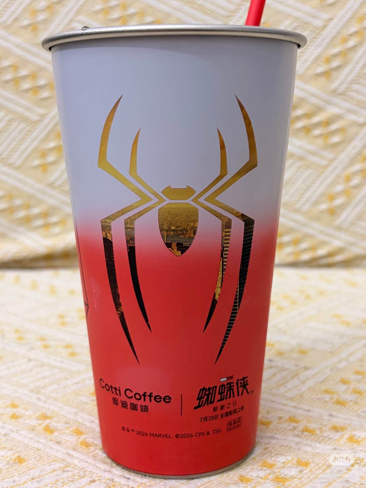 Spider Hero Glow Cup – Color Reveal Cup with Glow-in-the-Dark Eyes | Perfect Gift for Superhero Fans