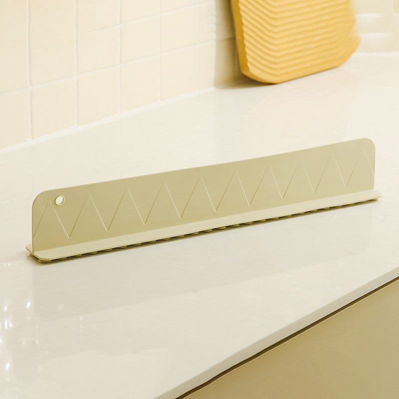 Kitchen Sink Splash Guard – Flexible Water Barrier for Countertops