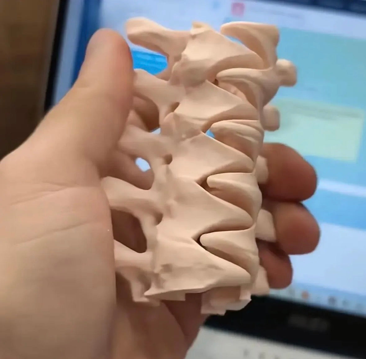 Anatomy Skeleton Hair Clip – Cute Medical Student Gift 🩺🦴