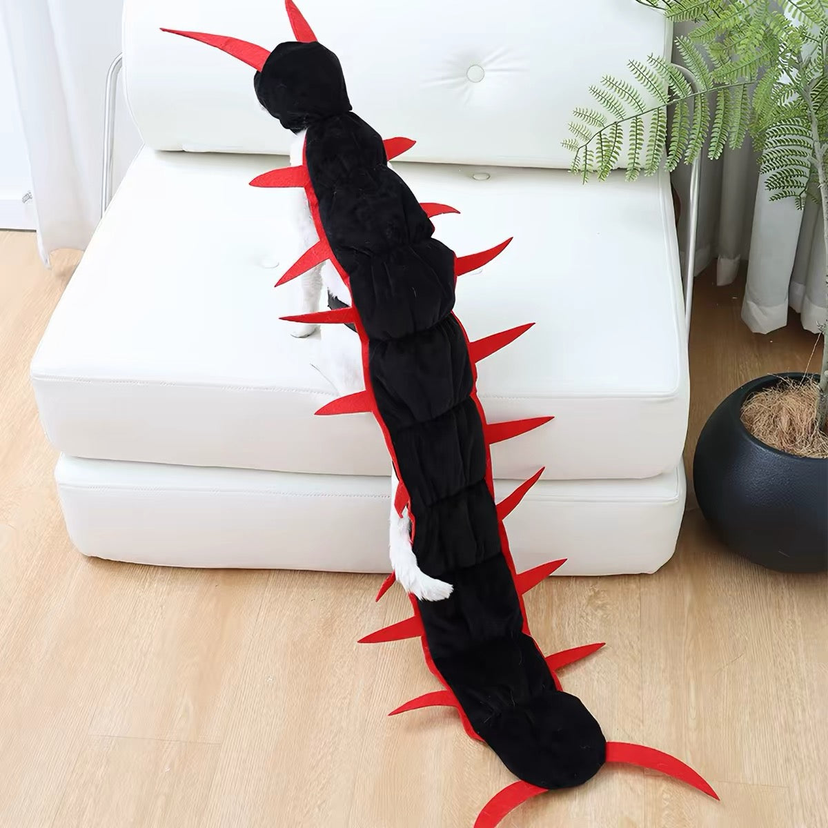 Realistic Scorpion Cat Back Accessory – Funny & Spooky Pet Costume