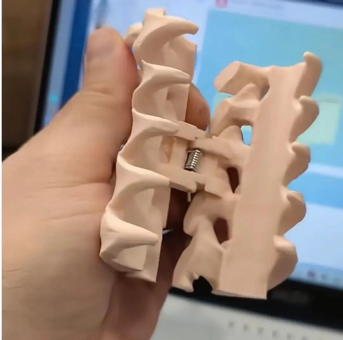 Anatomy Skeleton Hair Clip – Cute Medical Student Gift 🩺🦴