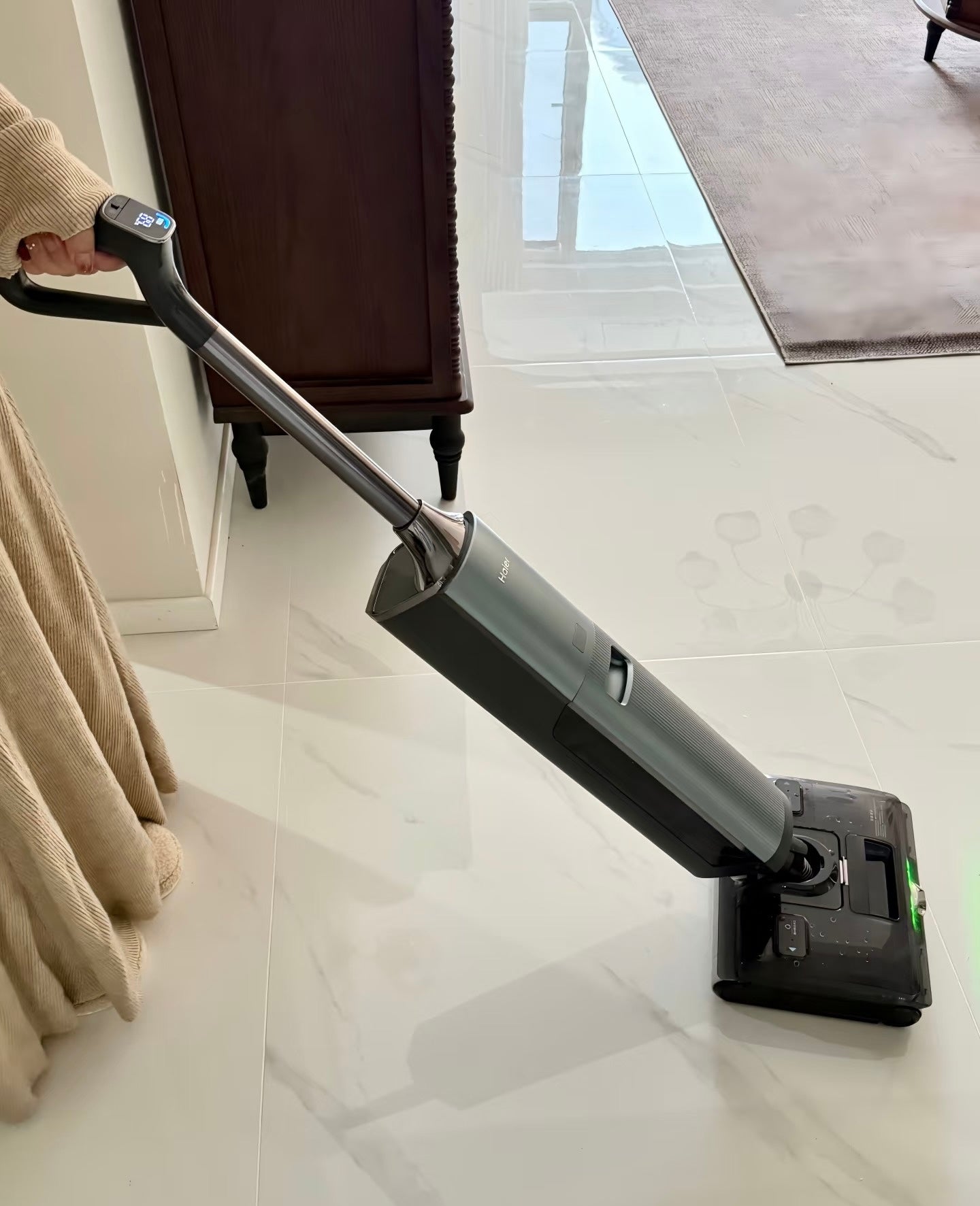 Smart Floor Cleaning Machine – Cordless Wet & Dry Floor Cleaner