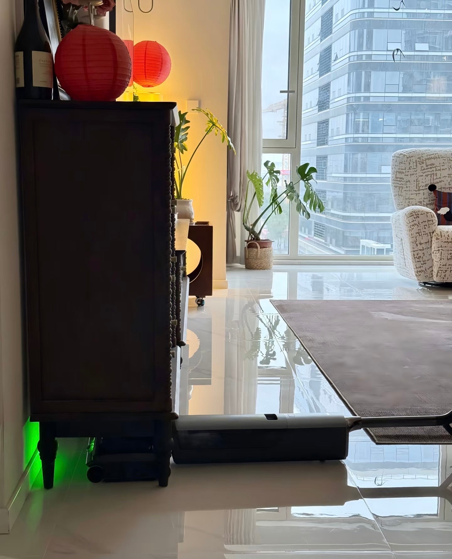 Smart Floor Cleaning Machine – Cordless Wet & Dry Floor Cleaner