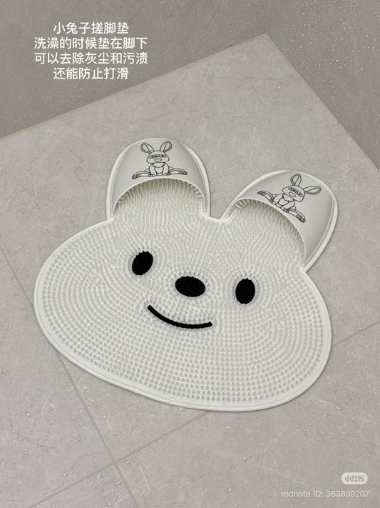 Cute Bunny Anti-Slip Bathroom & Shower Mat – Non-Slip Floor Rug