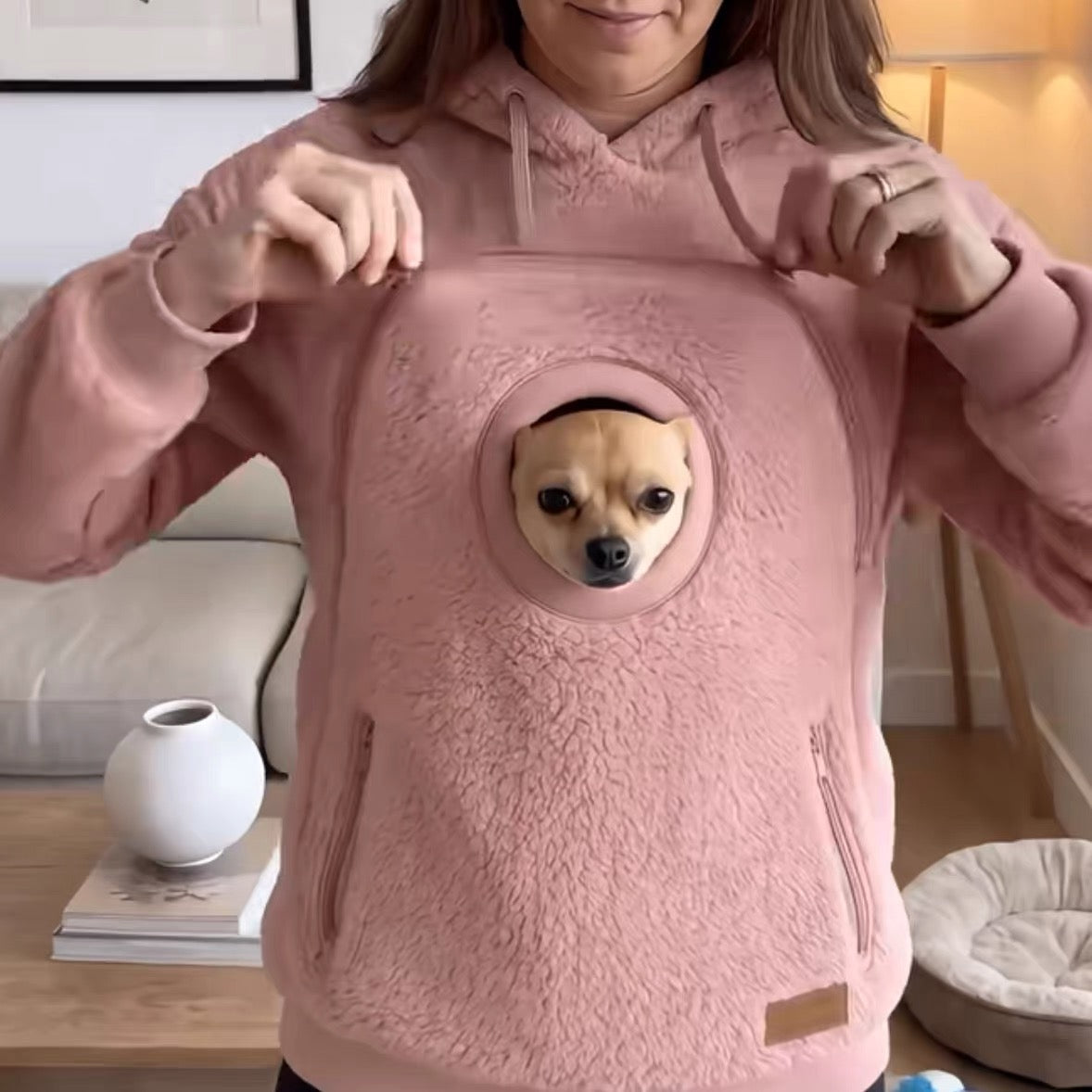 Cozy Pet Carrier Hoodie with Peephole – Hands-Free Dog & Cat Holder Sweatshirt