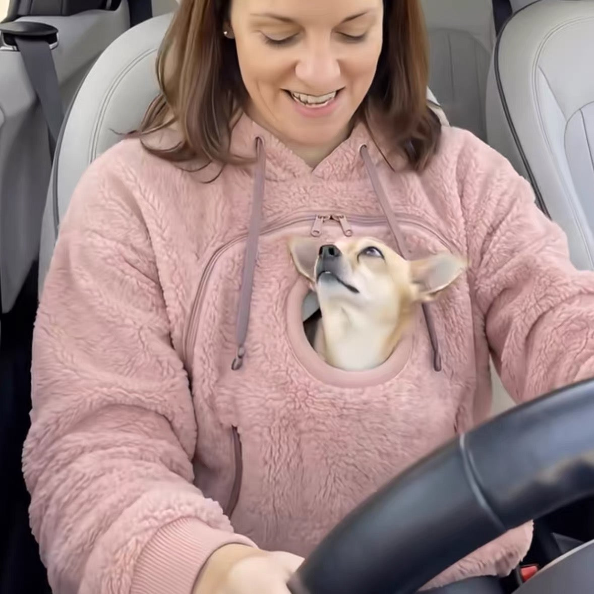 Cozy Pet Carrier Hoodie with Peephole – Hands-Free Dog & Cat Holder Sweatshirt