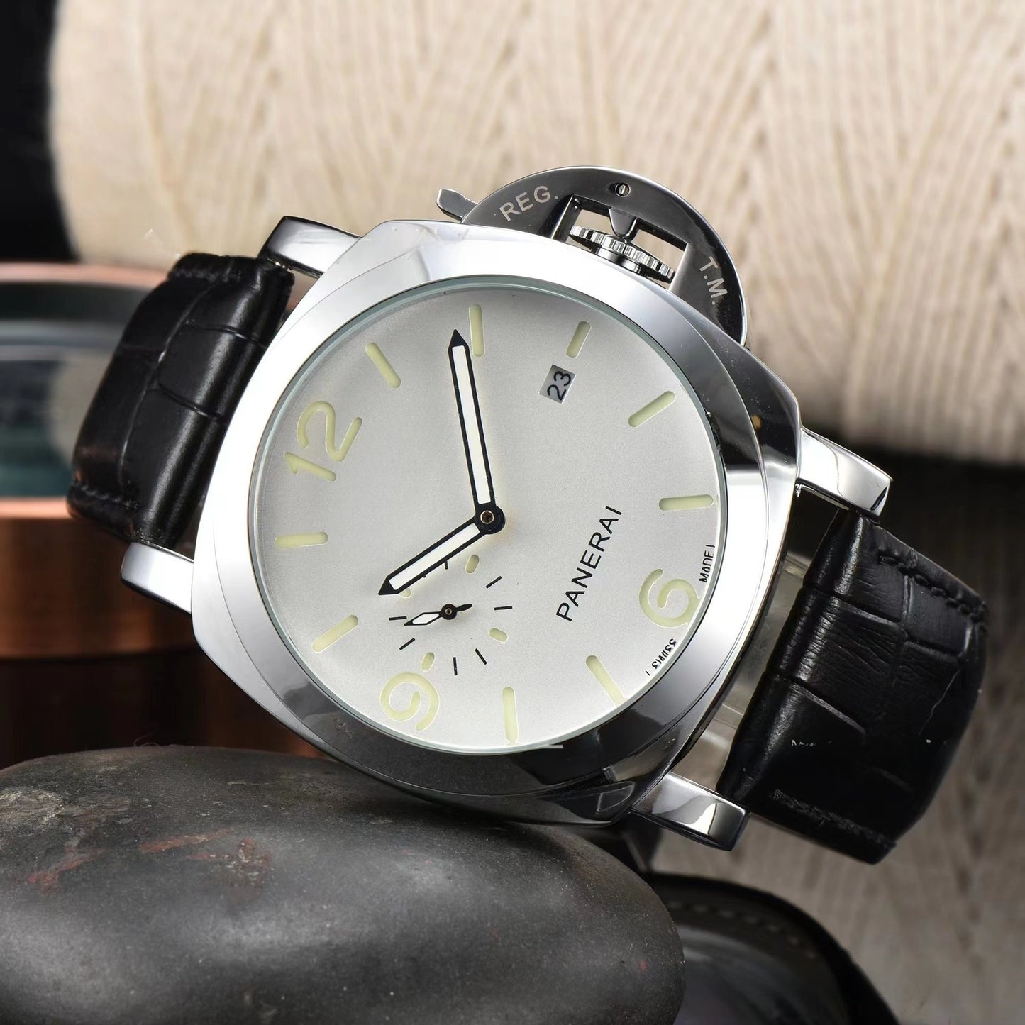 Meow™ Minimalist Quartz Watch – Elegant Everyday Fashion Wristwatch
